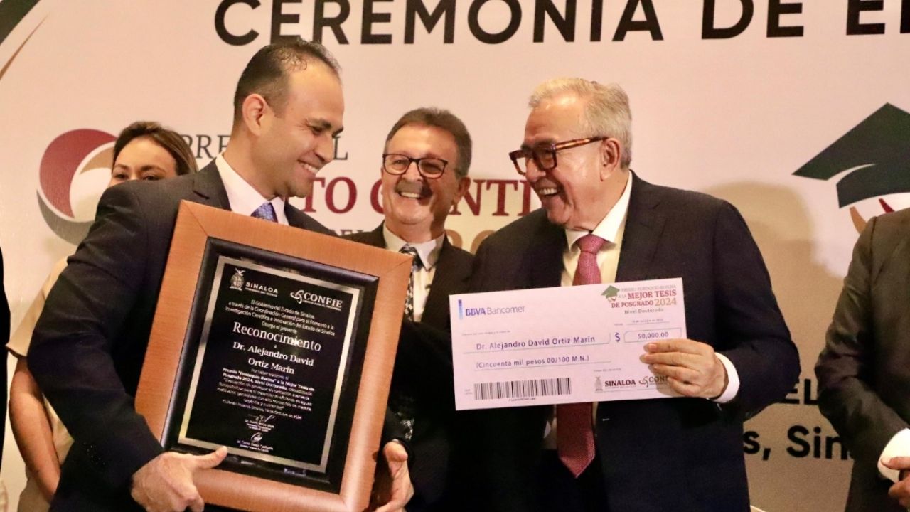  Rocha Moya entrega el Premio al Mérito Científico y a la Mejor Tesis de Posgrado edición 2024